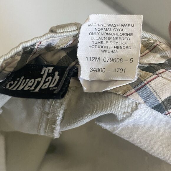 VINTAGE LEVIS SILVERTAB Mens Beige Baggy Khaki Shorts Size 38 Y2K Skater Logo - Picture 8 of 10